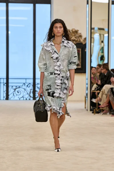 Look 55